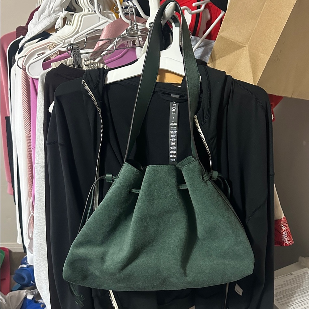 Madewell The Drawstring Shoulder Bag - Picture 3 of 3